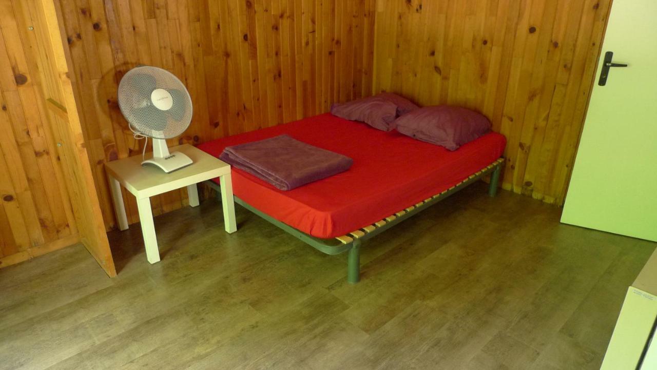 Gites La Foret Chenerailles 外观 照片